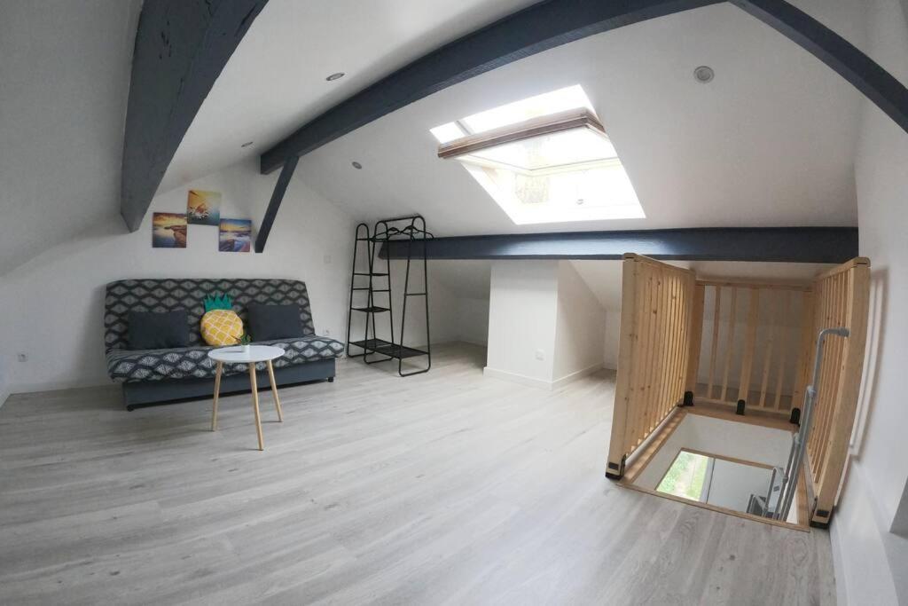 Atypique T1 Duplex - Wifi .parking .proche .gare Appartement